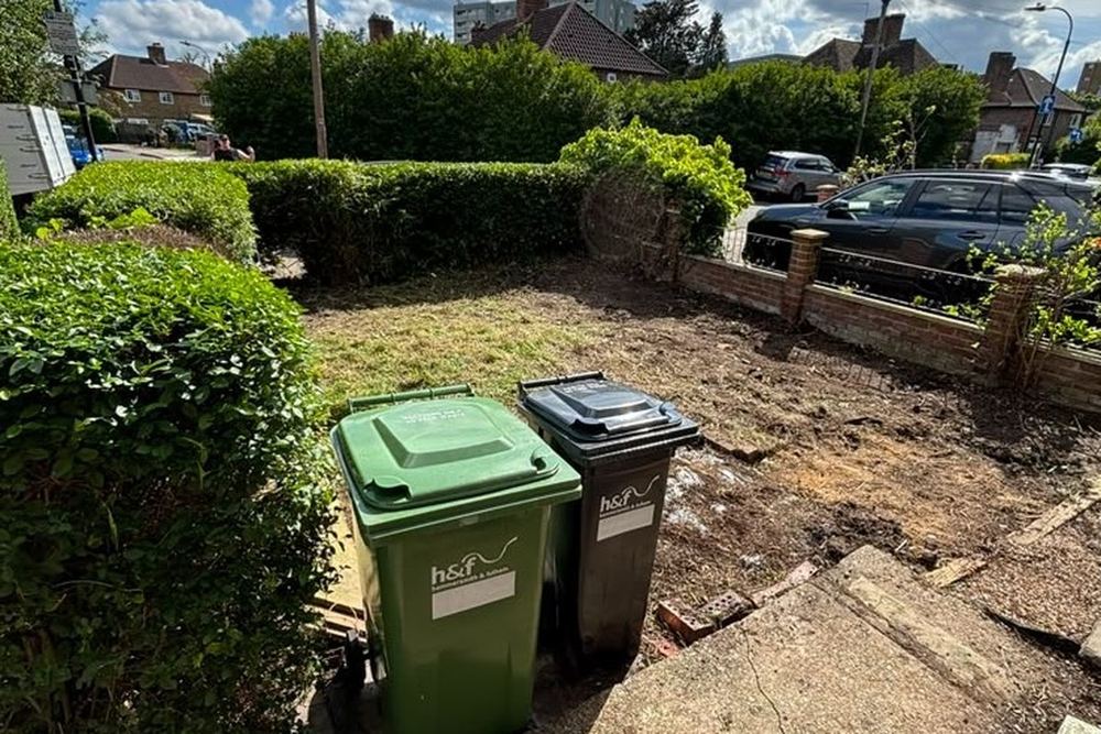 Site Clearance carried out by B & V